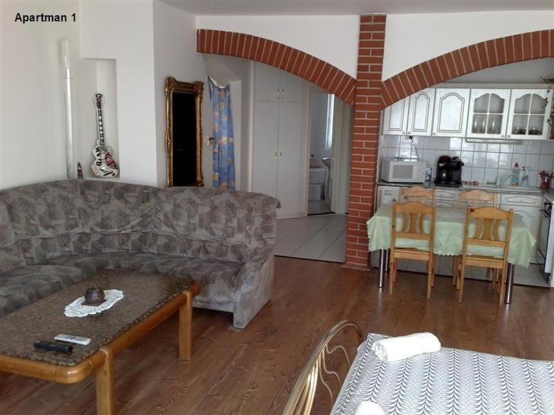 Marci Villa Pécs Habitación foto