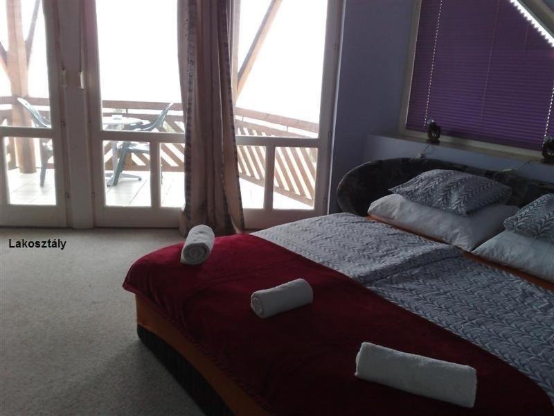 Marci Villa Pécs Habitación foto
