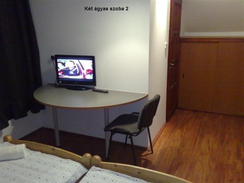 Marci Villa Pécs Habitación foto